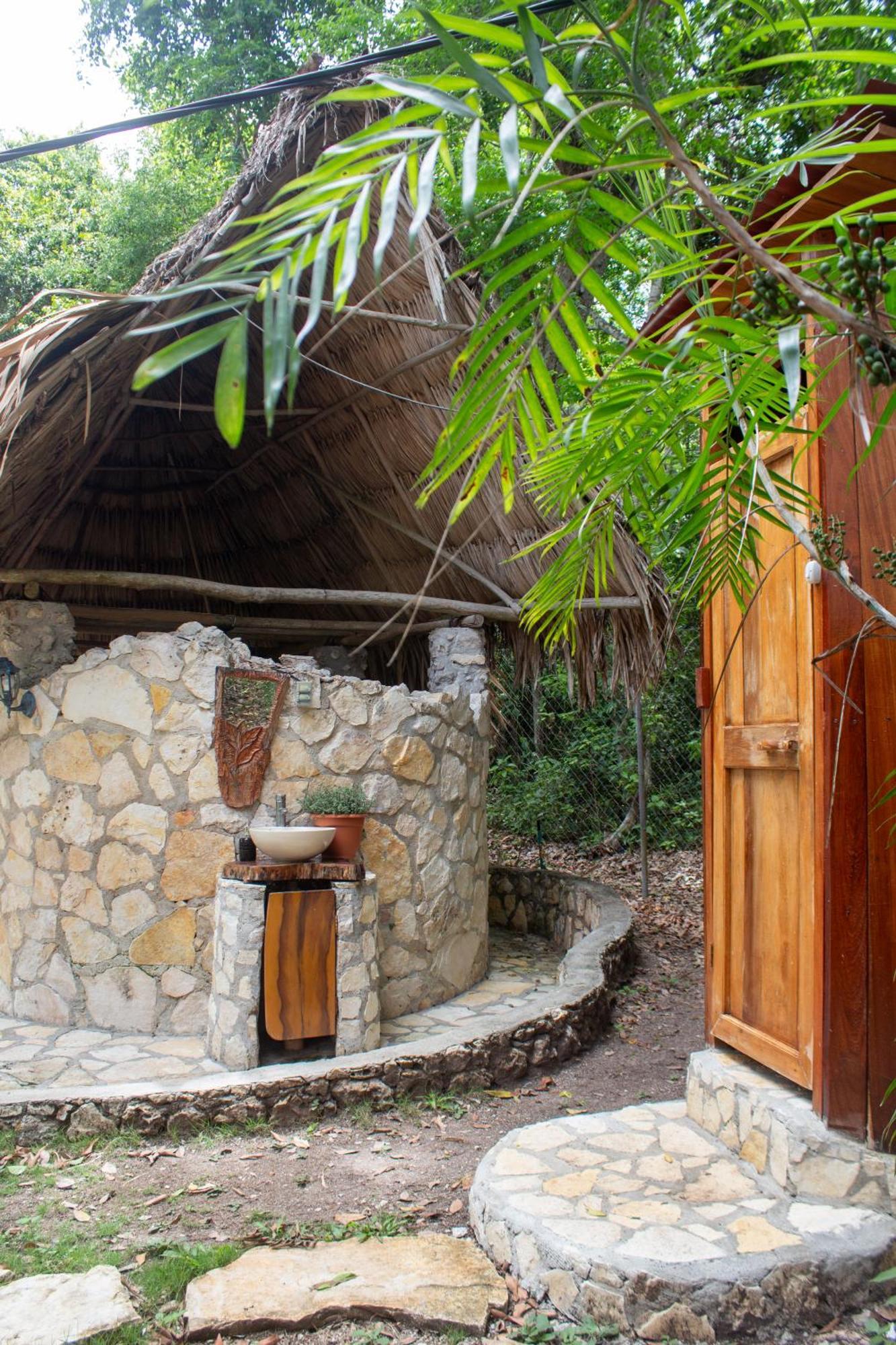 Alice Guesthouse إل ريماتي المظهر الخارجي الصورة