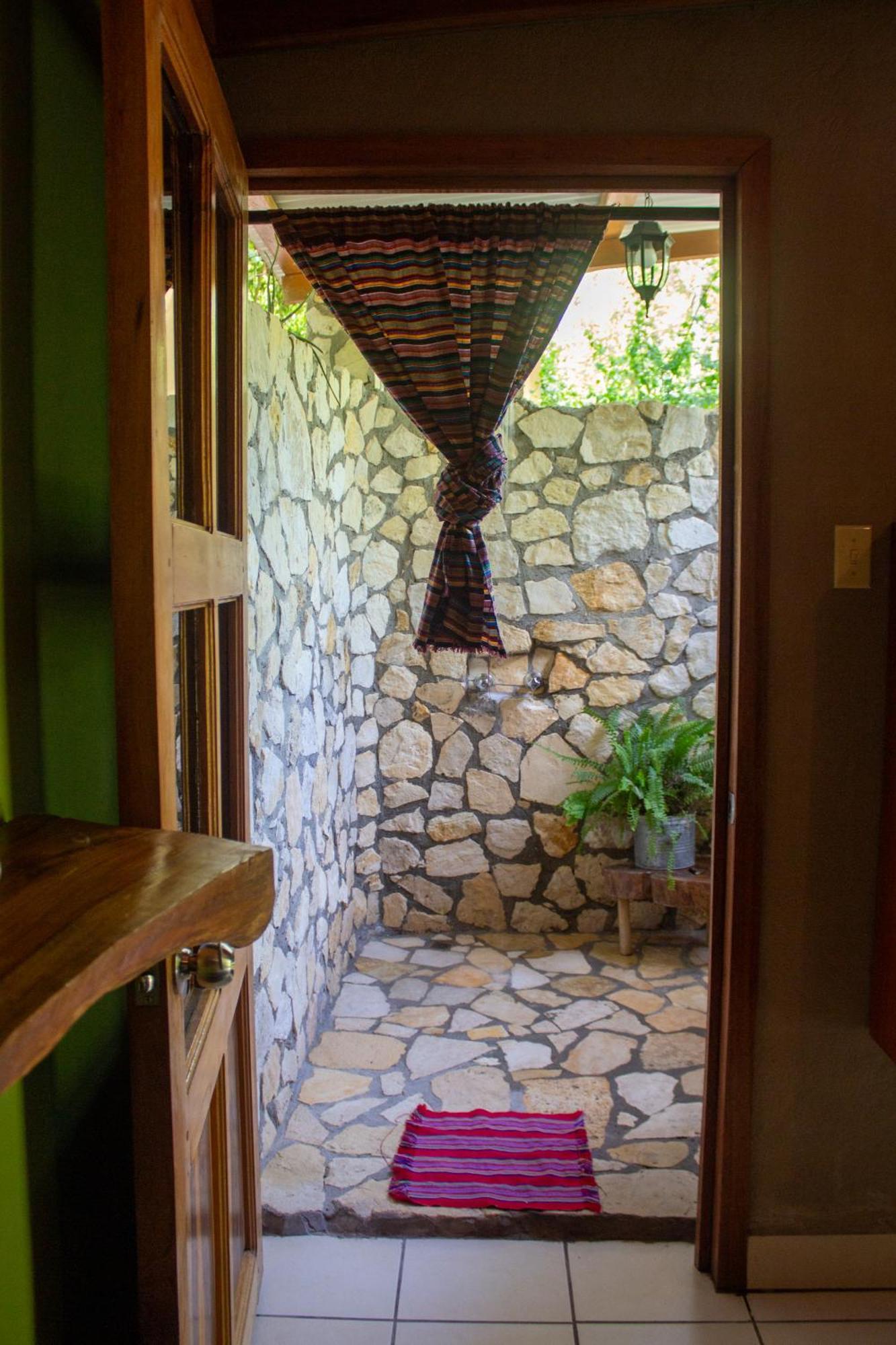 Alice Guesthouse إل ريماتي المظهر الخارجي الصورة