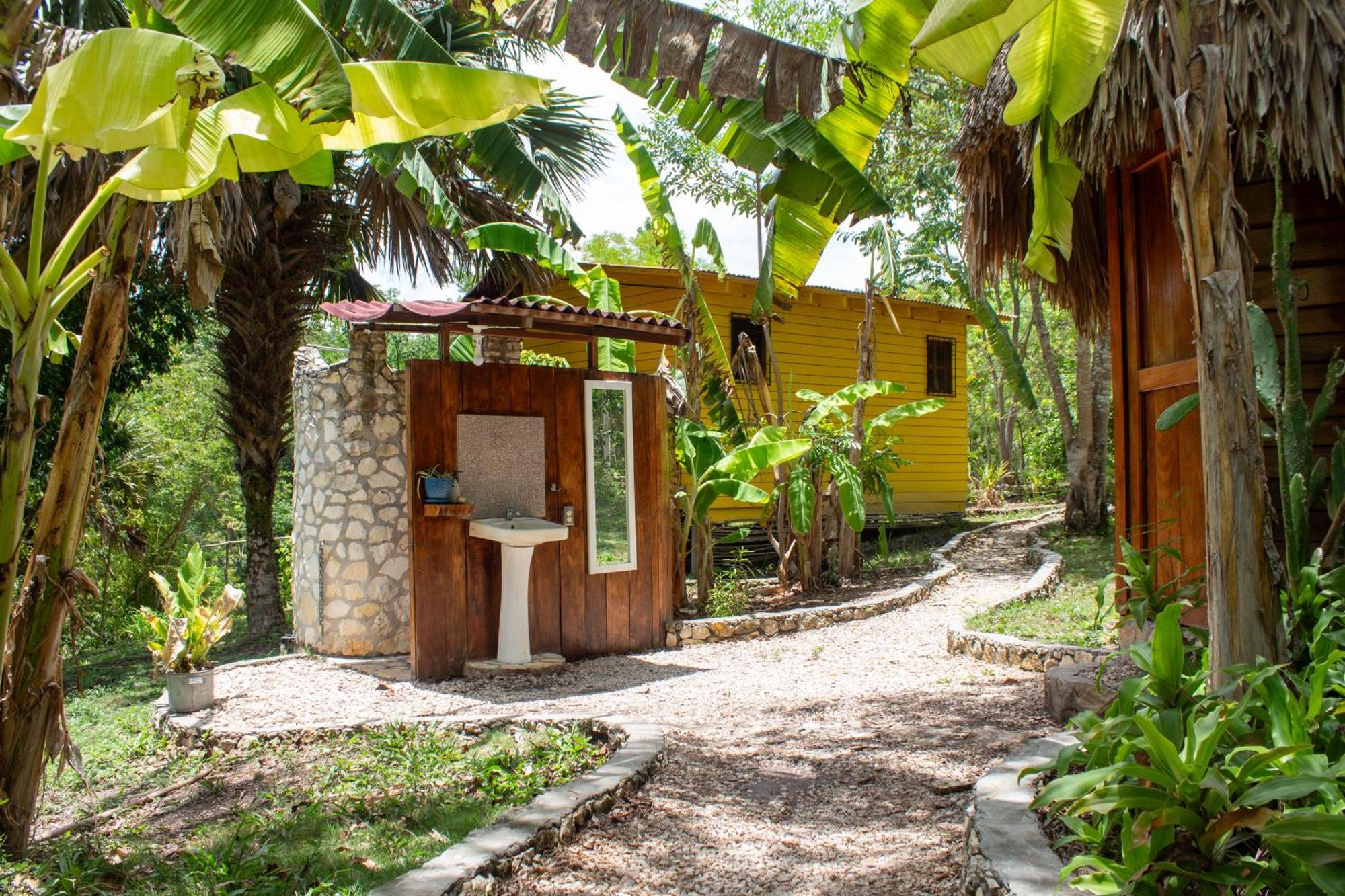 Alice Guesthouse إل ريماتي المظهر الخارجي الصورة